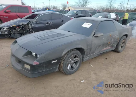 1988 Chevrolet Camaro z USA, uszkodzony, nr VIN 1G1FP2183JL160887